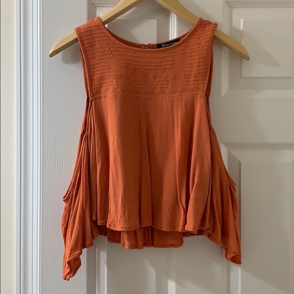 Cold Shoulder Crop Top - Picture 1 of 4